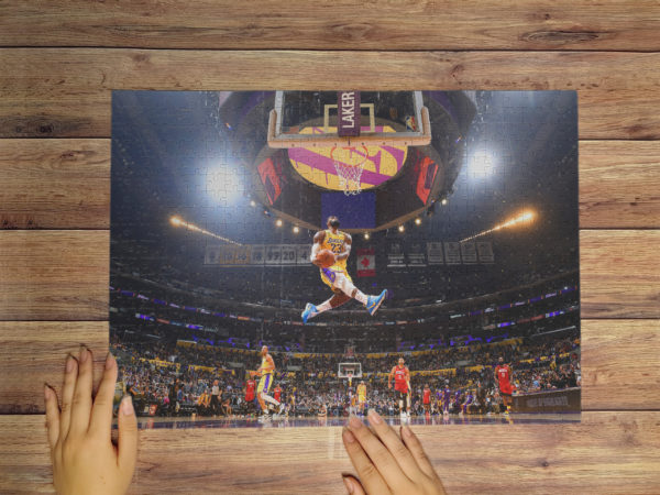 Jigsaw Puzzle – The King