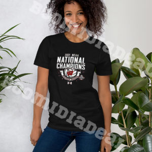 2021 NCAA National Champions Wisconsin Badgers Womens Volleyball T-Shirt
