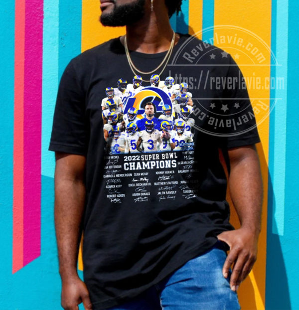 Los Angeles Rams Team Champions 2022 Super Bowl Signatures T-Shirt