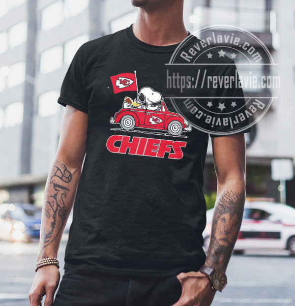 Snoopy Kansas City Chiefs 2022 Divisional Round Winner AFC T-Shirt