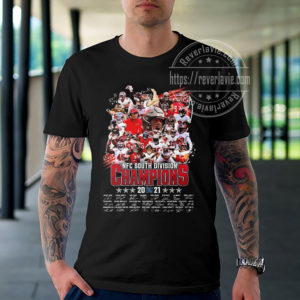 Tampa Bay Buccaneers Team Signature NFC South Division Champions 2021 2022 T-Shirt