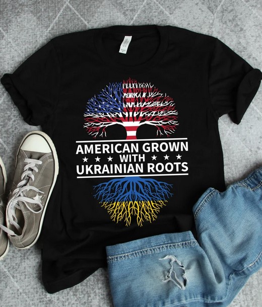 American Grown With Ukrainian Roots T-shirt American Grown With Ukrainian Roots T-shirt