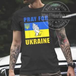 Pray For Ukraine Flag Free Ukraine Classic T-Shirt