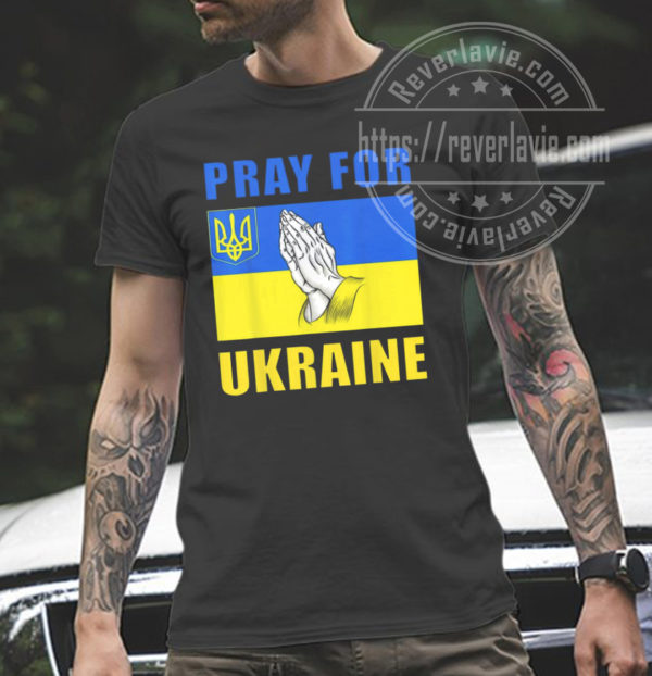 Pray For Ukraine Flag Free Ukraine Classic T-Shirt