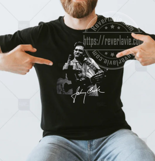 Johnny Cash With His Guitar and Middle Finger Unisex T-shirt