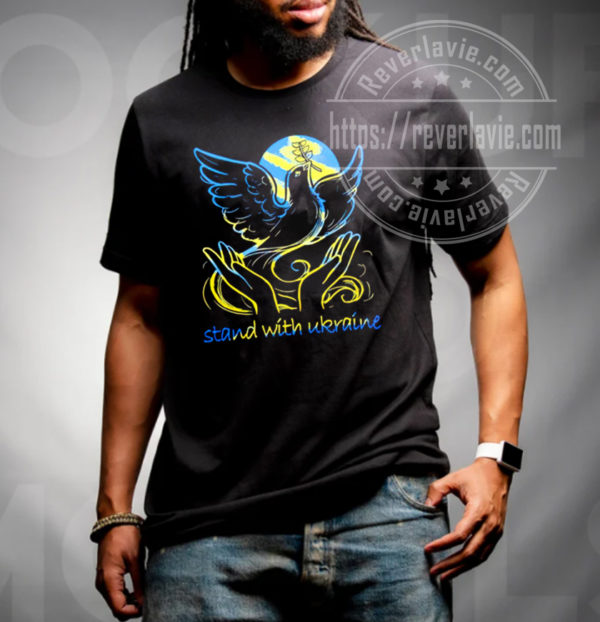 Trending Pigeon stand with Ukraine Classic T-Shirt