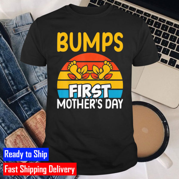 Vintage Happy Mothers Day, Bump First Pregnancy Announcement Classic T-Shirt