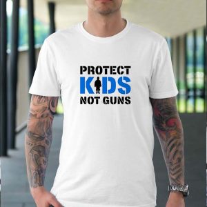 Protect Kids Not Gun-Not Gun Bassic T-shirt