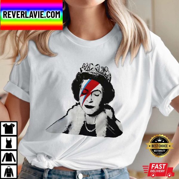Queen Elizabeth II Platinum Jubilee 2022 Celebration Union Jack The Queen’s Crowne Classic T-Shirt
