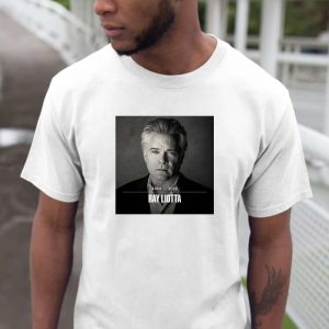 RIP Goodfellas star Ray Liotta 1954 2022 Basic T-shirt