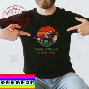 Rich Strike Be The 80 1 Chance Style Retro Sunset Classic T-Shirt