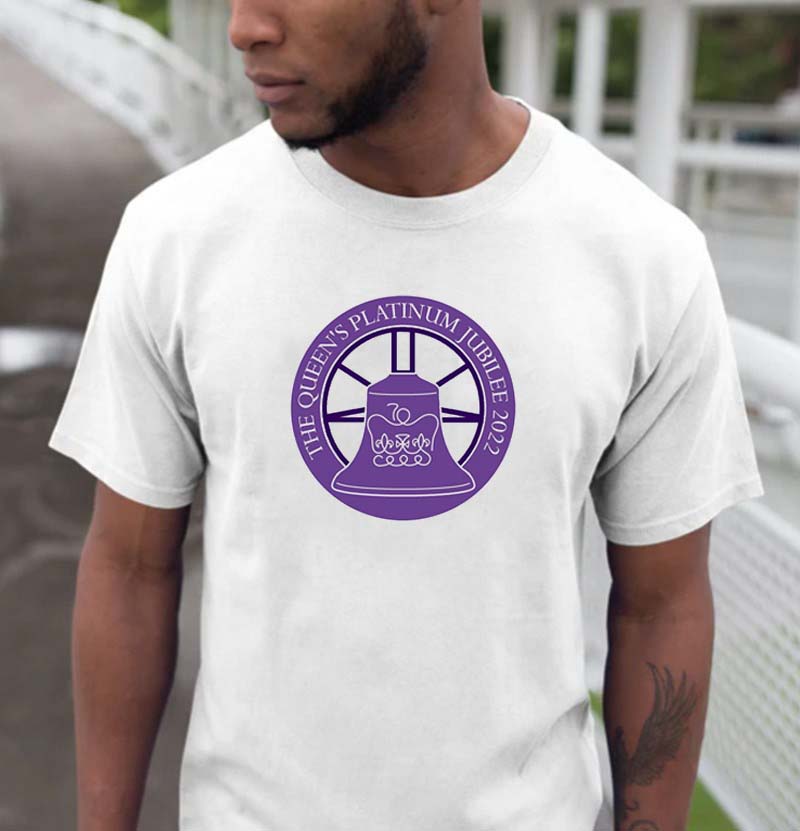 The Queens Platinum Jubilee 2022 Ring Classic T-shirt The Queens Platinum Jubilee 2022 Ring Classic T-shirt