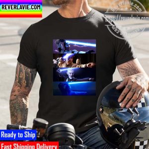 Disney+ Star Wars Obi Wan Kenobi Using Form III Of Lightsaber Combat Unisex T-Shirt