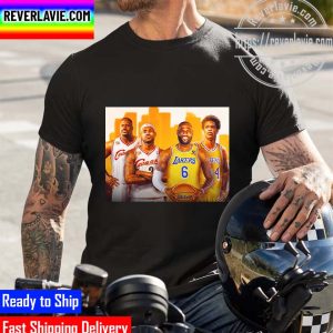 NBA Two Legend Shareef O’Neal LeBron James And Their Son Unisex T-Shirt
