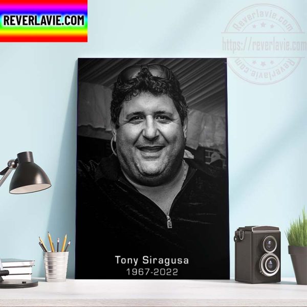 NFL Baltimore Ravens RIP Tony Siragusa The Goose 55 Years Old 1967-2022 Home Decor Poster Canvas