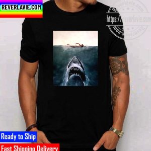 Universal Pictures Celebrating 47 Years of Steven Spielberg JAWS Unisex T-Shirt