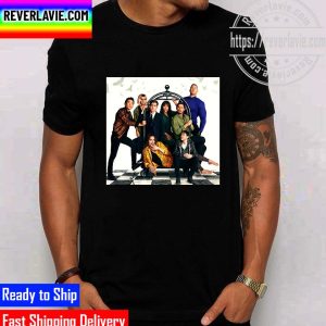 Universal Pictures The Umbrella Academy Season 3 Coming Unisex T-Shirt