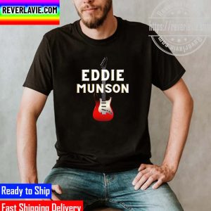 Eddie Munson With His Guitar Design Unisex T-Shirt