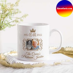 Queen Elizabeth Platinum Jubilee 1952-2022 Mug