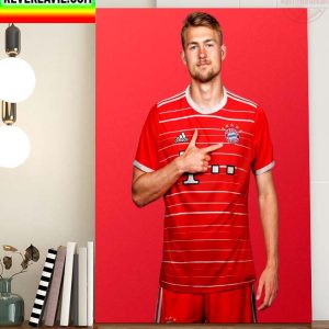 Transfer News Matthijs de Ligt To FC Bayern Munich Home Decor Poster Canvas