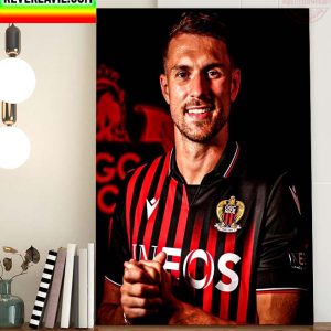 Aaron Ramsey Has Joined OGC Nice On A Free Transfer Home Decor Poster Canvas