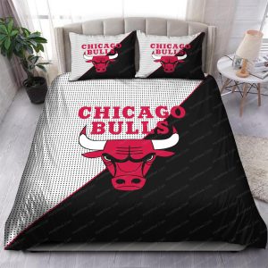 Chicago Bulls Logo In White And Black Background Bedding Set