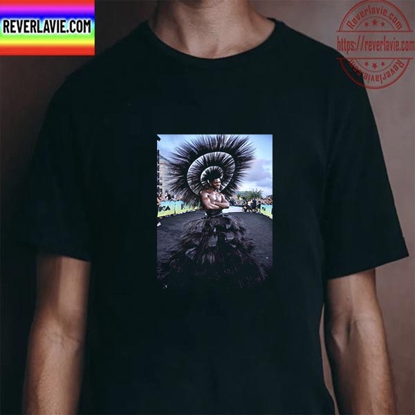 Lil Nas X Stopped The Black Carpet Unisex T-Shirt Lil Nas X Stopped The Black Carpet Unisex T-Shirt