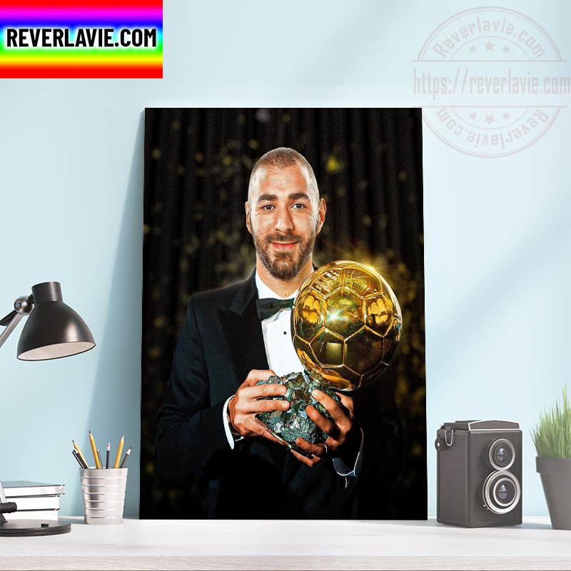 Karim Benzema Winner Ballon d'Or 2022 Home Decor Poster Canvas Karim Benzema Winner Ballon d'Or 2022 Home Decor Poster Canvas