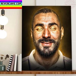 Karim Benzema With Eyes On The Ballon d’Or 2022 Home Decor Poster Canvas