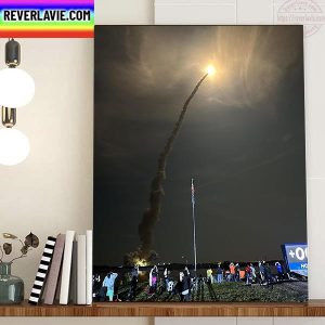 Artemis The Orion Spacecraft Headed To The Moon Home Decor Poster Canvas