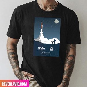 Father And Son Watching Rocket Launch Artemis Program Premium T-Shirt