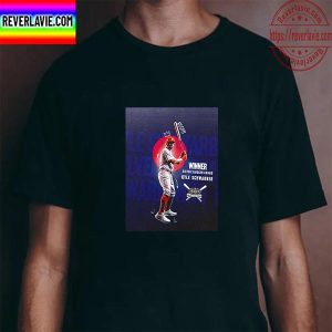 Kyle Schwarber Silver Slugger Award Winner Unisex T-Shirt