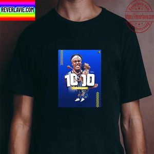 Myles Turner 1000 Career Blocks Unisex T-Shirt