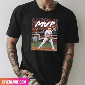 Paul Goldschmidt Becomes The First Cardinal To Win NL MVP Since Albert Pujols Premium T-Shirt