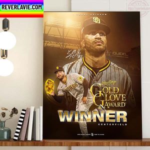 Trent Grisham 2022 Rawlings Gold Glove Award Winner Home Decor Poster Canvas
