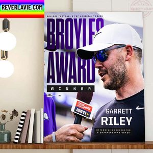 2022 Broyles Award Winner Is Garrett Riley Coach TCU Football Home Decor Poster Canvas