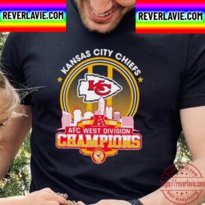Kansas City Chiefs 2022 AFC West Division Champions Matchup Skyline Unisex T-Shirt
