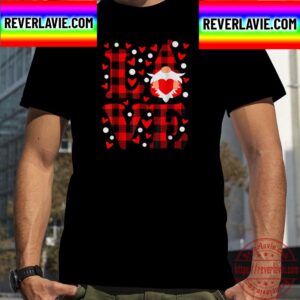 Love Gnome Holding Heart Plaid Funny Couple Valentines Day Unisex T-Shirt