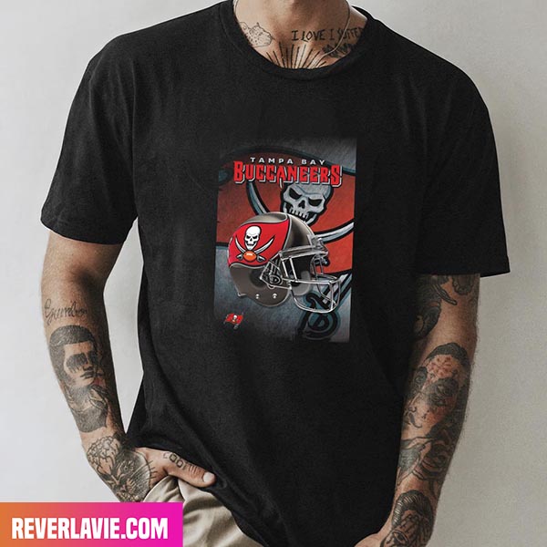 NFL Tampa Bay Buccaneers Helmet Poster Fashion T-Shirt NFL Tampa Bay Buccaneers Helmet Poster Fashion T-Shirt