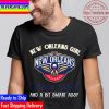 Never Underestimate A Woman Who Understands Hockey And Loves Pittsburgh Penguins Signatures Unisex T-Shirt