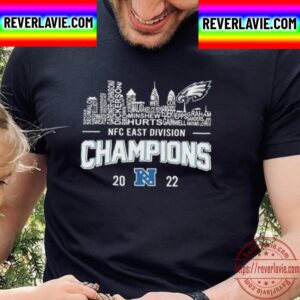 Philadelphia Eagles Team Players 2022 NFC East Champions Unisex T-Shirt