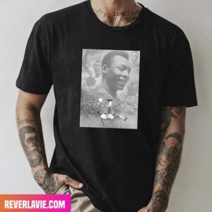 Today We Lost The Legend – Pele Bicycle Kick – Rest In Peace 1940 – 2022 Unique T-Shirt