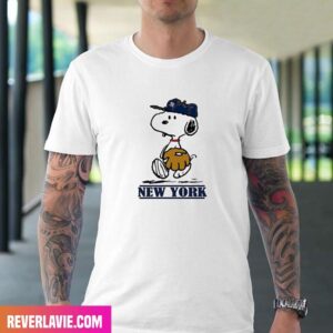 Snoopy x New York Yankees MLB Team Fashion T-Shirt