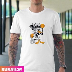Space Jam Bugs And Daffy Tune Men’s Squad Fashion T-Shirt