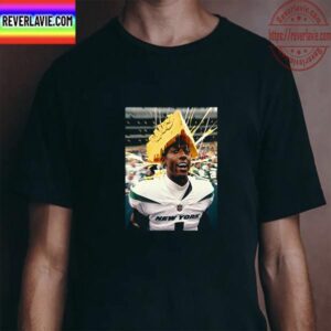 2022 NFL Defensive Rookie Of The Year Is Sauce Gardner Unisex T-Shirt
