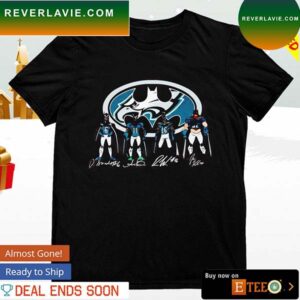 Eagles Batman player signatures T-shirt