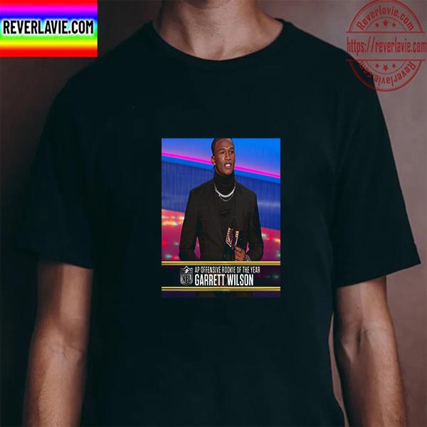 Jets WR Garrett Wilson Wins The AP NFL 2022 Offensive Rookie Of The Year Unisex T-Shirt Jets WR Garrett Wilson Wins The AP NFL 2022 Offensive Rookie Of The Year Unisex T-Shirt