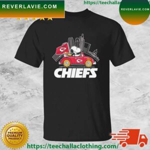 Kansas City Chiefs Snoopy And Woodstock Skyline T-shirt