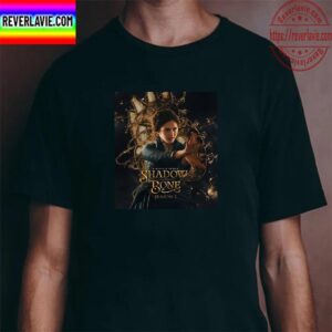 Danielle Galligan Is Nina Zenik In Shadow And Bone Season 2 Unisex T-Shirt