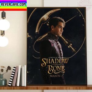 Luke Pasqualino Is David In Shadow And Bone Season 2 Home Decor Poster Canvas